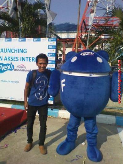 Boneka Maskot Paling Menarik Perhatian