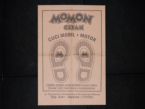 alas kaki mobil