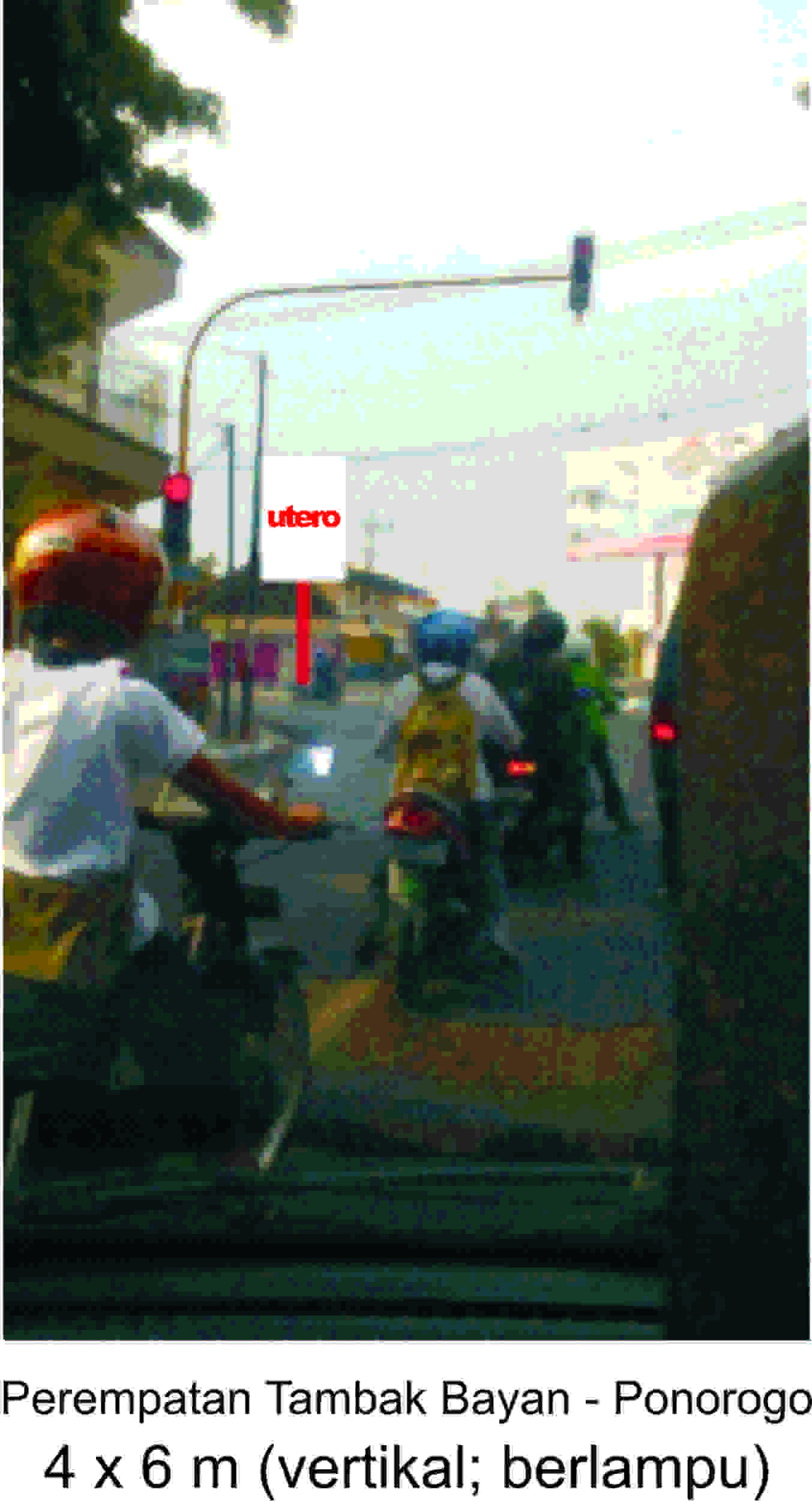 bilboard Perempatan Tambak Bayan - Ponorogo