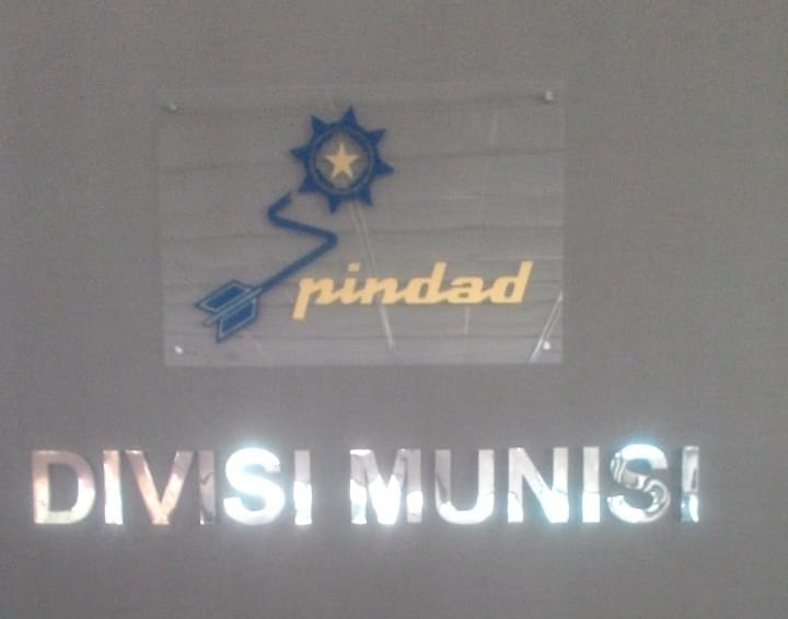 HURUF TIMBUL STAINLESS & PAPAN AKRILIK PINDAD