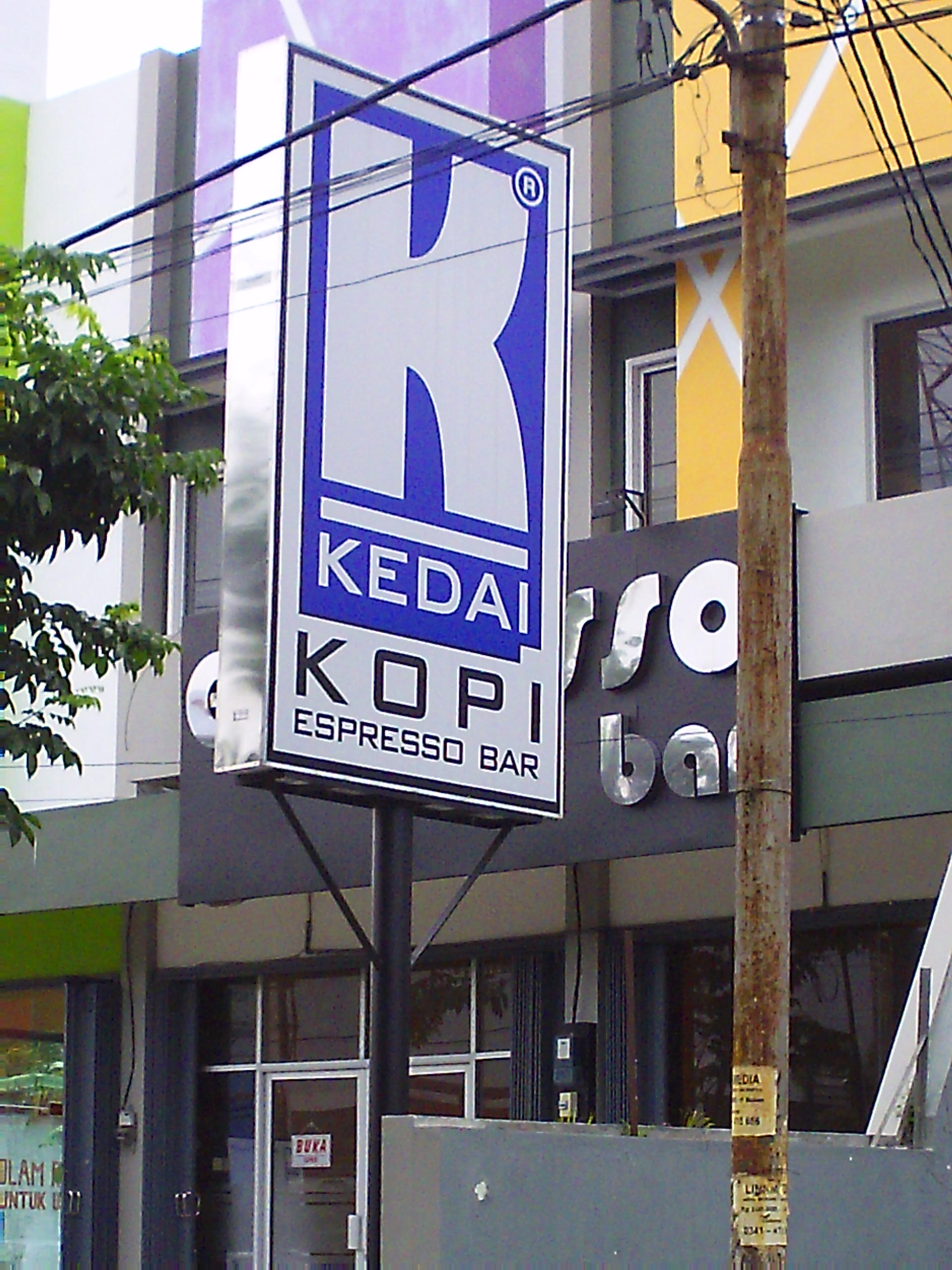 neon box kedai kopi