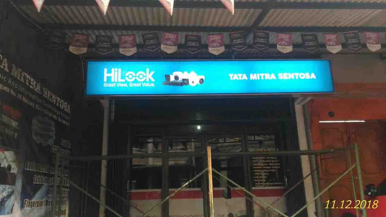 NEONBOX BACLITE HiLOOK